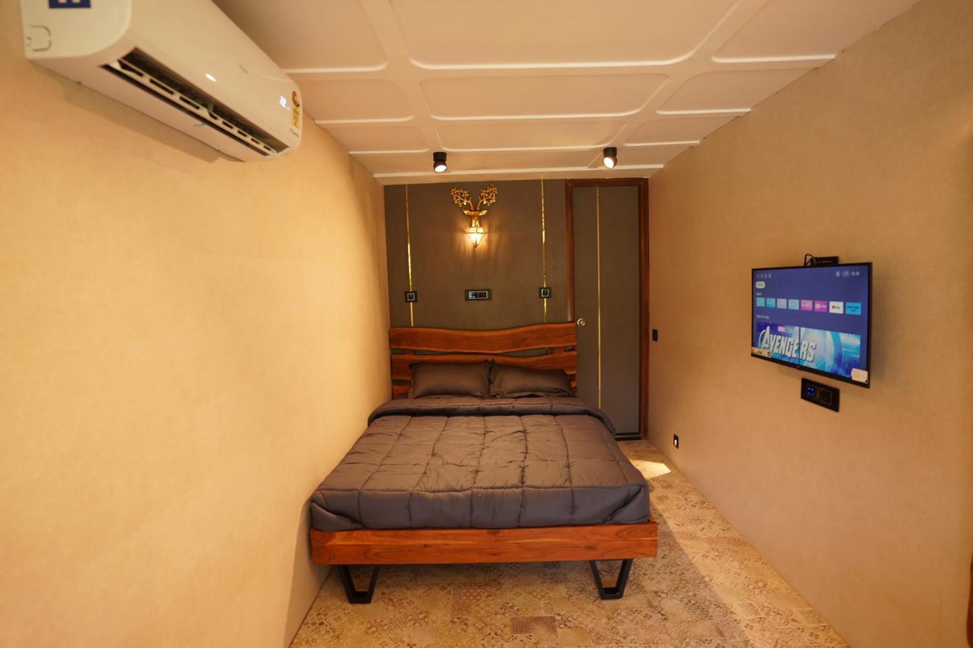 The Boat Club,Karjat Hotel Ngoại thất bức ảnh
