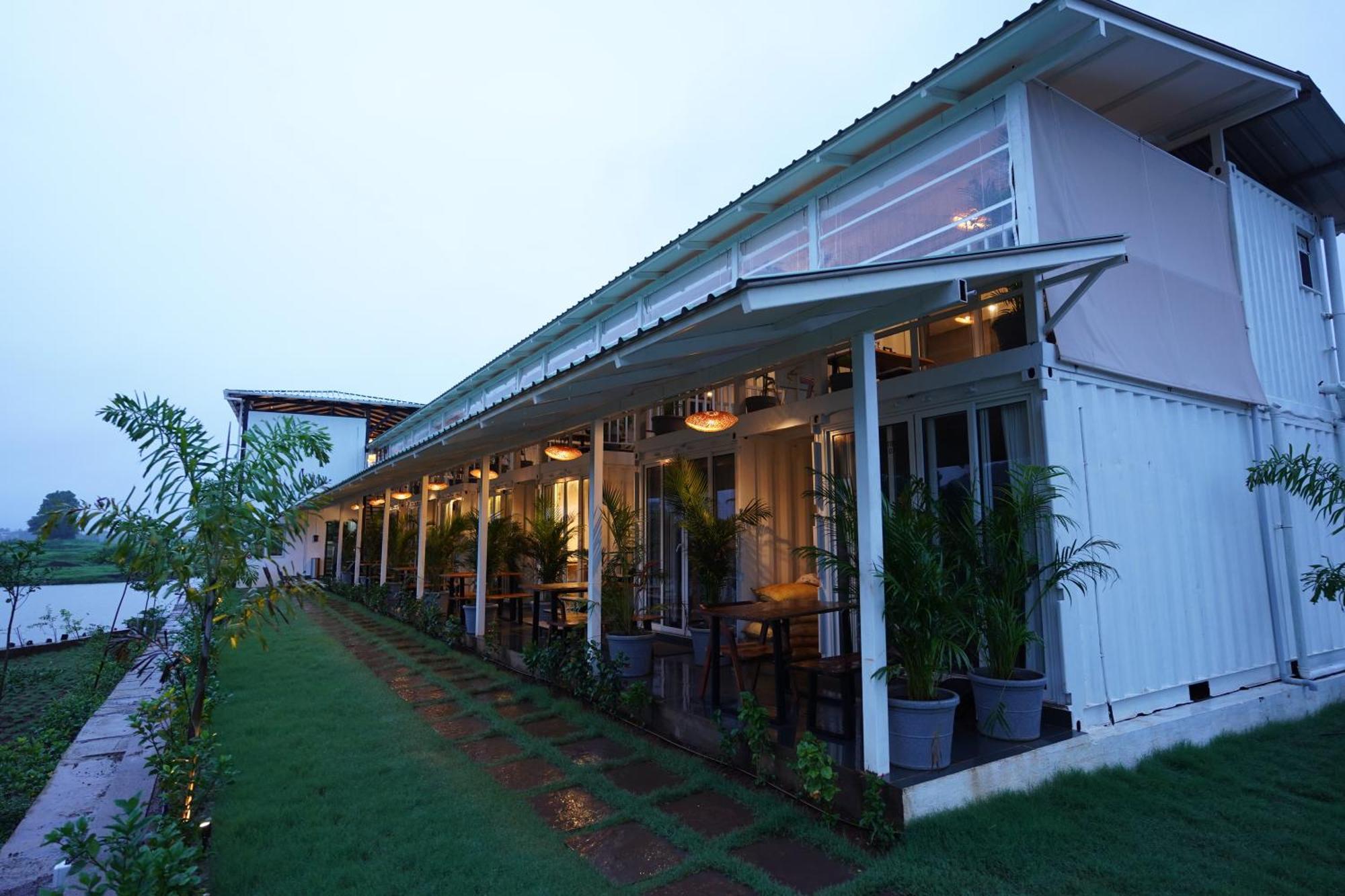 The Boat Club,Karjat Hotel Ngoại thất bức ảnh
